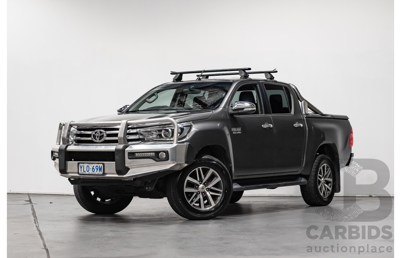 8/2016 Toyota Hilux SR5 (4x4) GUN126R Dual Cab Utility Grey 2.8L Turbo Diesel