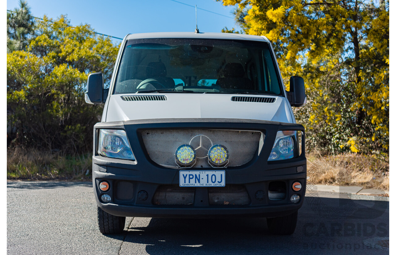 8/2017 Mercedes-Benz Sprinter 319cdi 5d Van White 3.0L V6 Turbo Diesel