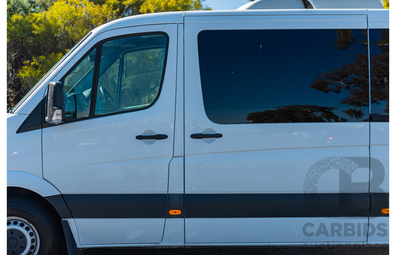 8/2017 Mercedes-Benz Sprinter 319cdi 5d Van White 3.0L V6 Turbo Diesel