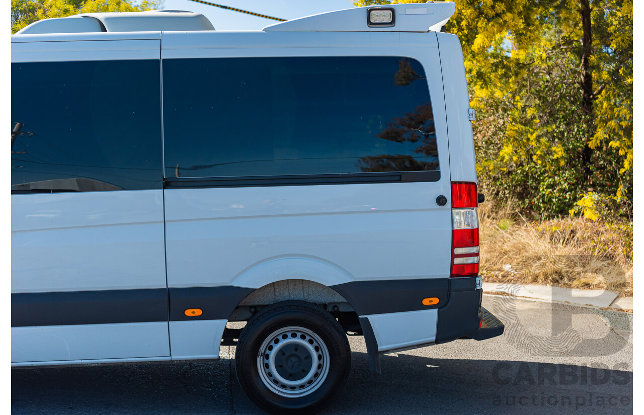 8/2017 Mercedes-Benz Sprinter 319cdi 5d Van White 3.0L V6 Turbo Diesel