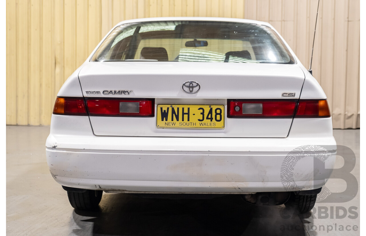 9/1998 Toyota Camry CSi SXV20R 4d Sedan White 2.2L