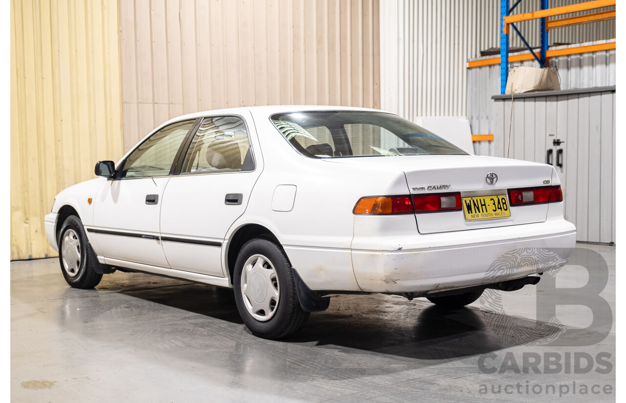 9/1998 Toyota Camry CSi SXV20R 4d Sedan White 2.2L