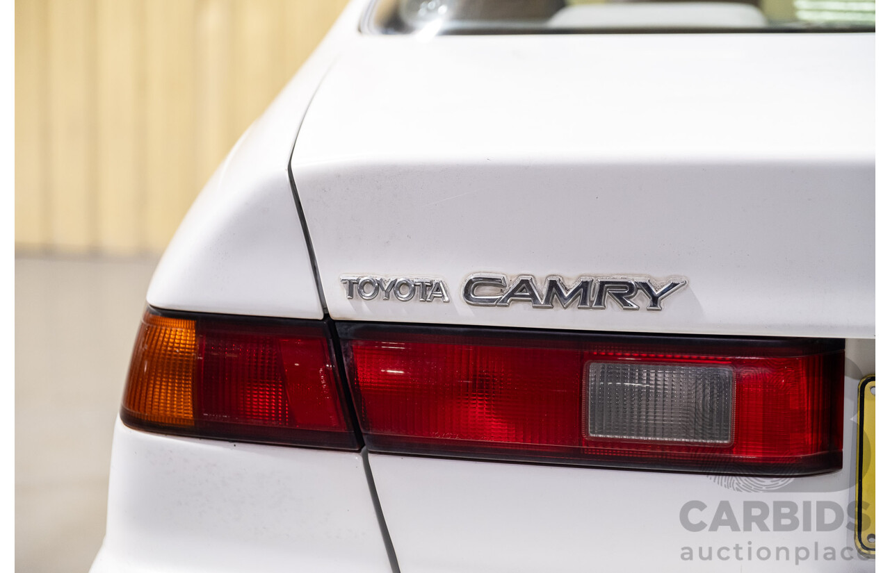 9/1998 Toyota Camry CSi SXV20R 4d Sedan White 2.2L