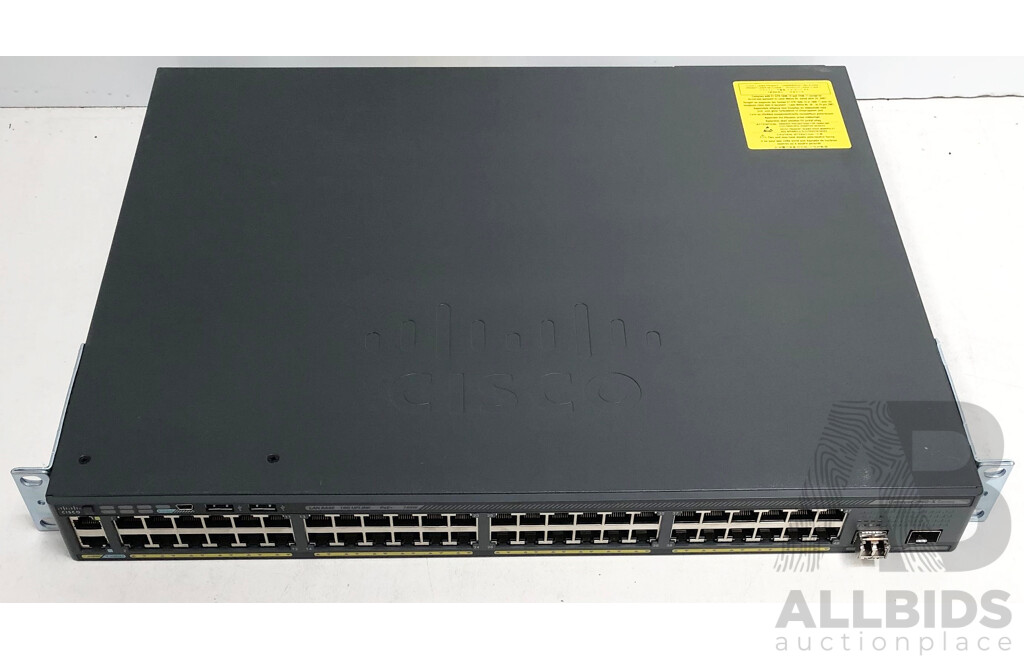 Cisco (WS-C2960X-48FPD-L) Catalyst 2960-X Series 48-Port Gigabit Ethernet PoE+ Switch