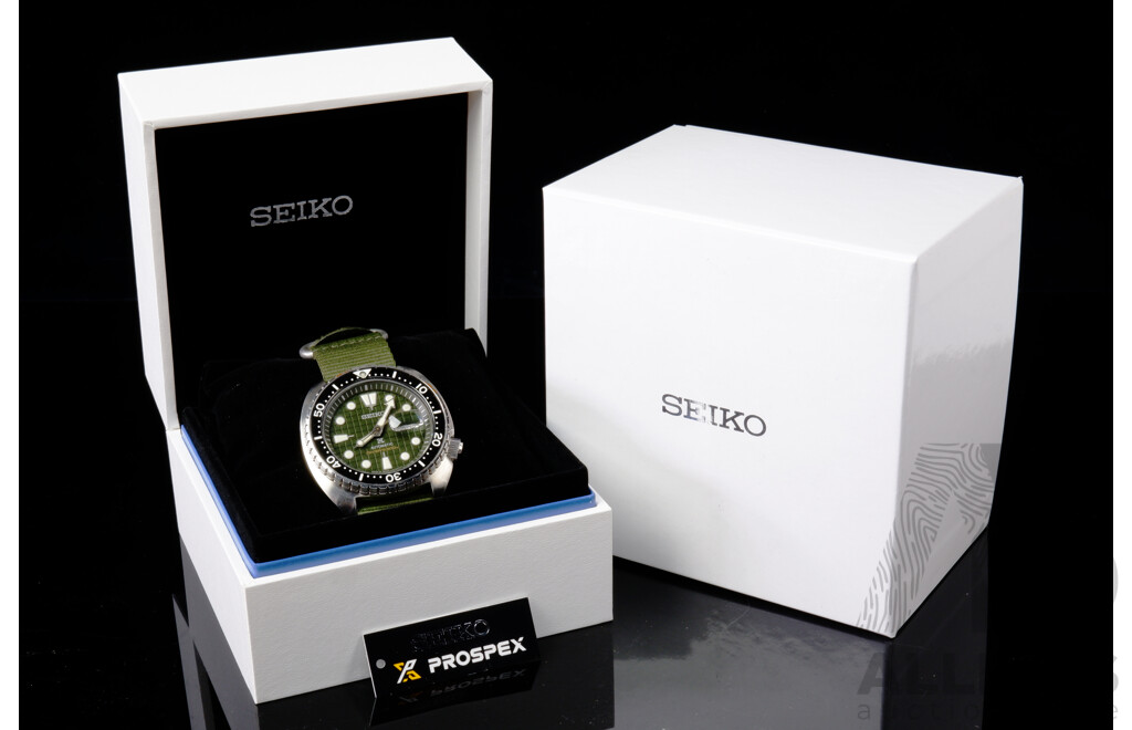 Boxed Seiko Automatic Divers Wrist Watch, Sapphire Crystal, 4R36-06Z0, Made in Japan