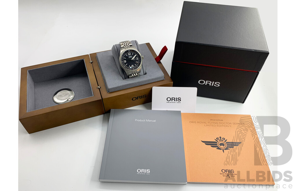 Boxed ORIS Royal Flying Doctor Service Limited Edition II - No. 902 of 2000 RRP $2599