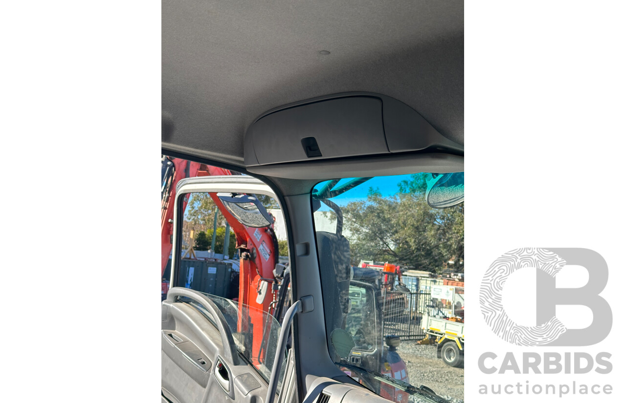 12/ 2017 White Isuzu FYX350 Tanker With Vermeer Mega Vac