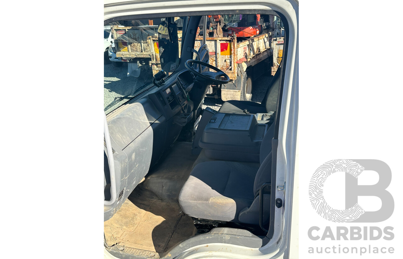 12/ 2017 White Isuzu FYX350 Tanker With Vermeer Mega Vac