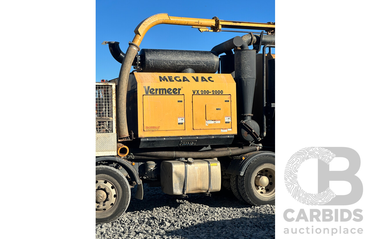 12/ 2017 White Isuzu FYX350 Tanker With Vermeer Mega Vac