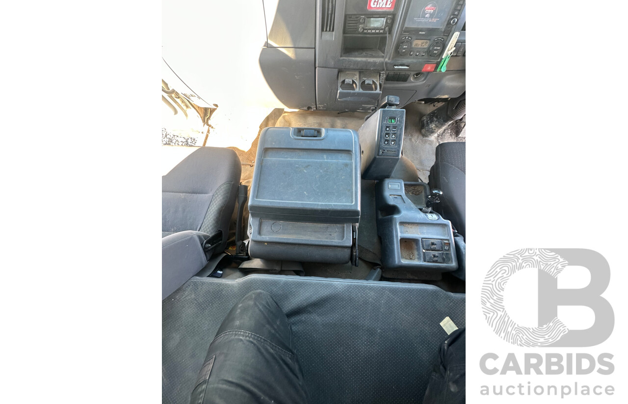 12/ 2017 White Isuzu FYX350 Tanker With Vermeer Mega Vac