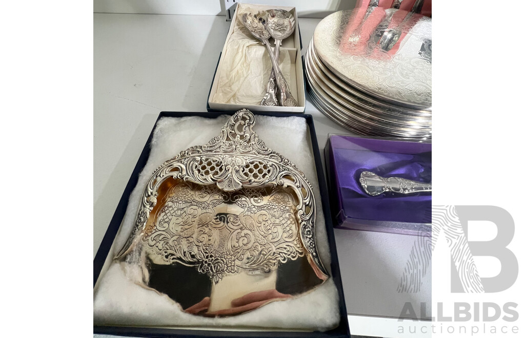 Large Collection Silverplate and Other Flatwear Including Strachan Coaster Sets in Boxes, Rodd, Community Plate and More
