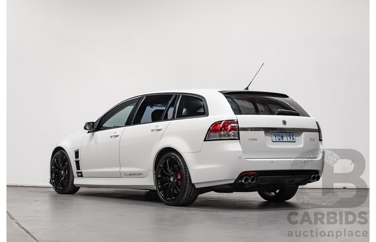 10/2012 Holden HSV Clubsport R8 Tourer E3 25th Anniversary MY12.5 4d Wagon Heron White 6.2L