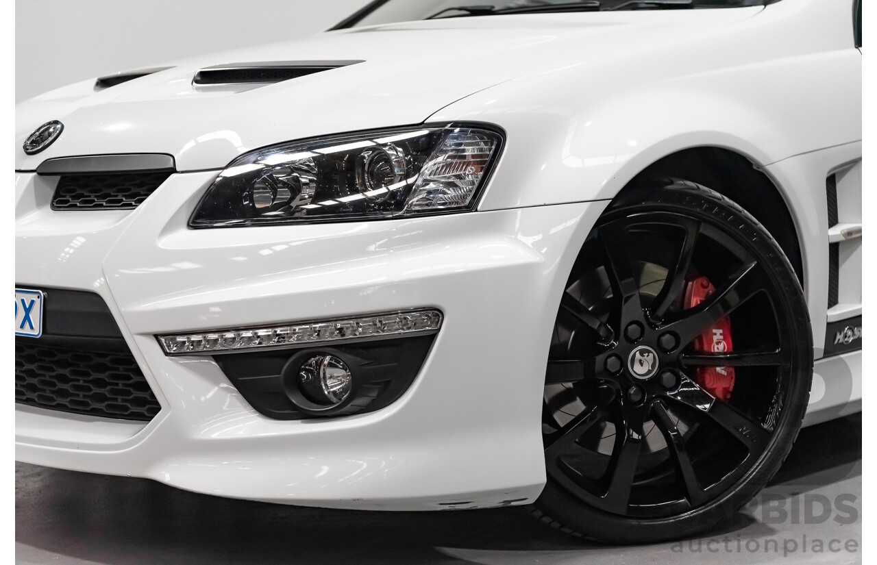 10/2012 Holden HSV Clubsport R8 Tourer E3 25th Anniversary MY12.5 4d Wagon Heron White 6.2L