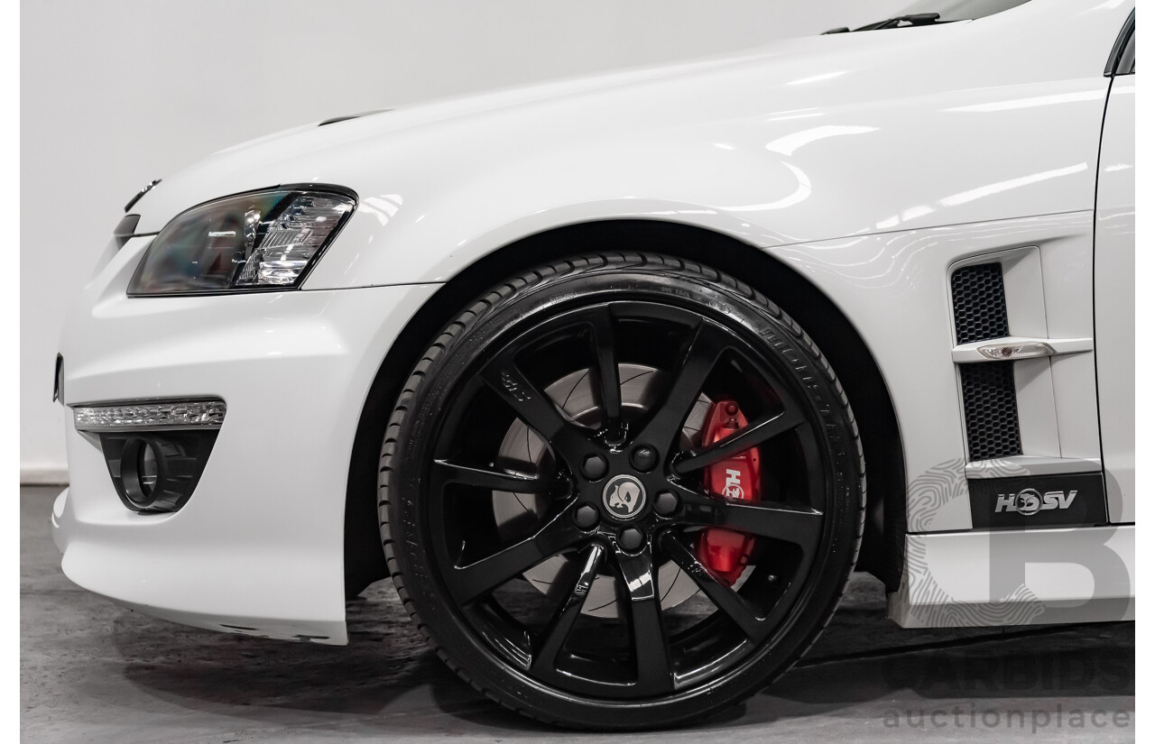 10/2012 Holden HSV Clubsport R8 Tourer E3 25th Anniversary MY12.5 4d Wagon Heron White 6.2L