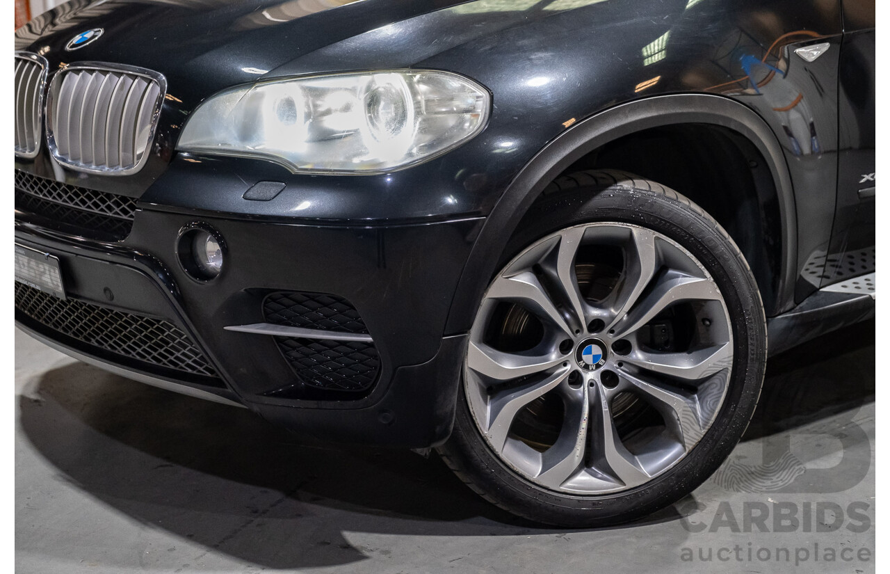 01/2012 BMW X5 Xdrive 40d Sport (4x4) E70 MY10 4d Wagon Metallic Black Turbo Diesel 3.0L