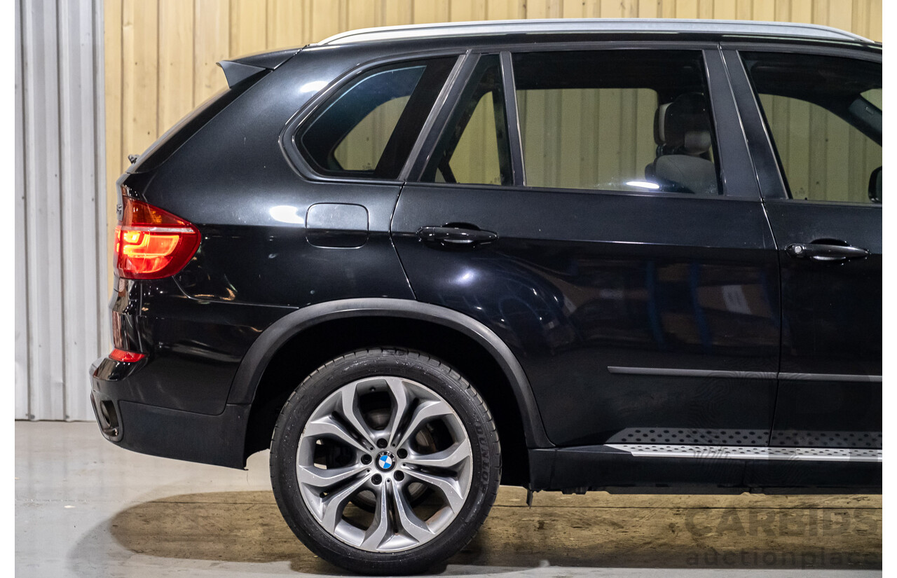 01/2012 BMW X5 Xdrive 40d Sport (4x4) E70 MY10 4d Wagon Metallic Black Turbo Diesel 3.0L