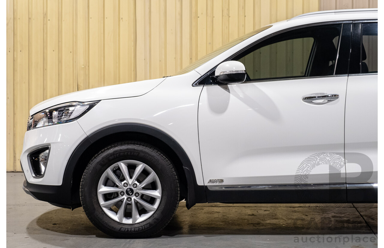 9/2015 Kia Sorento Si (4x4) UM MY16 4d Wagon White Turbo Diesel 2.2L - 7 Seater