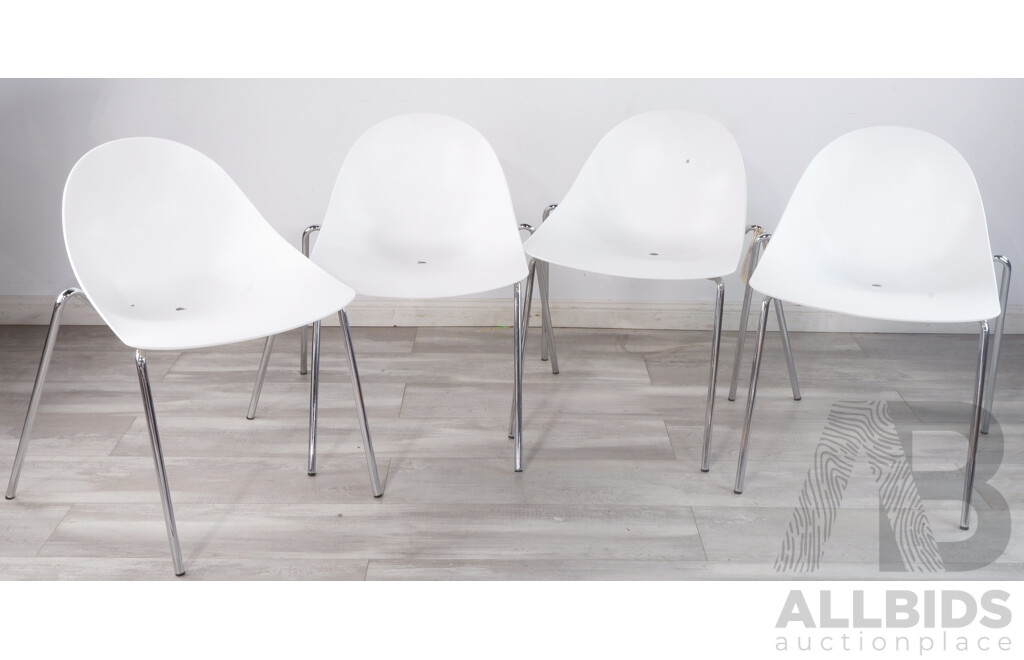 Set of Four White Shell Chairs by Ton Hass for Kian