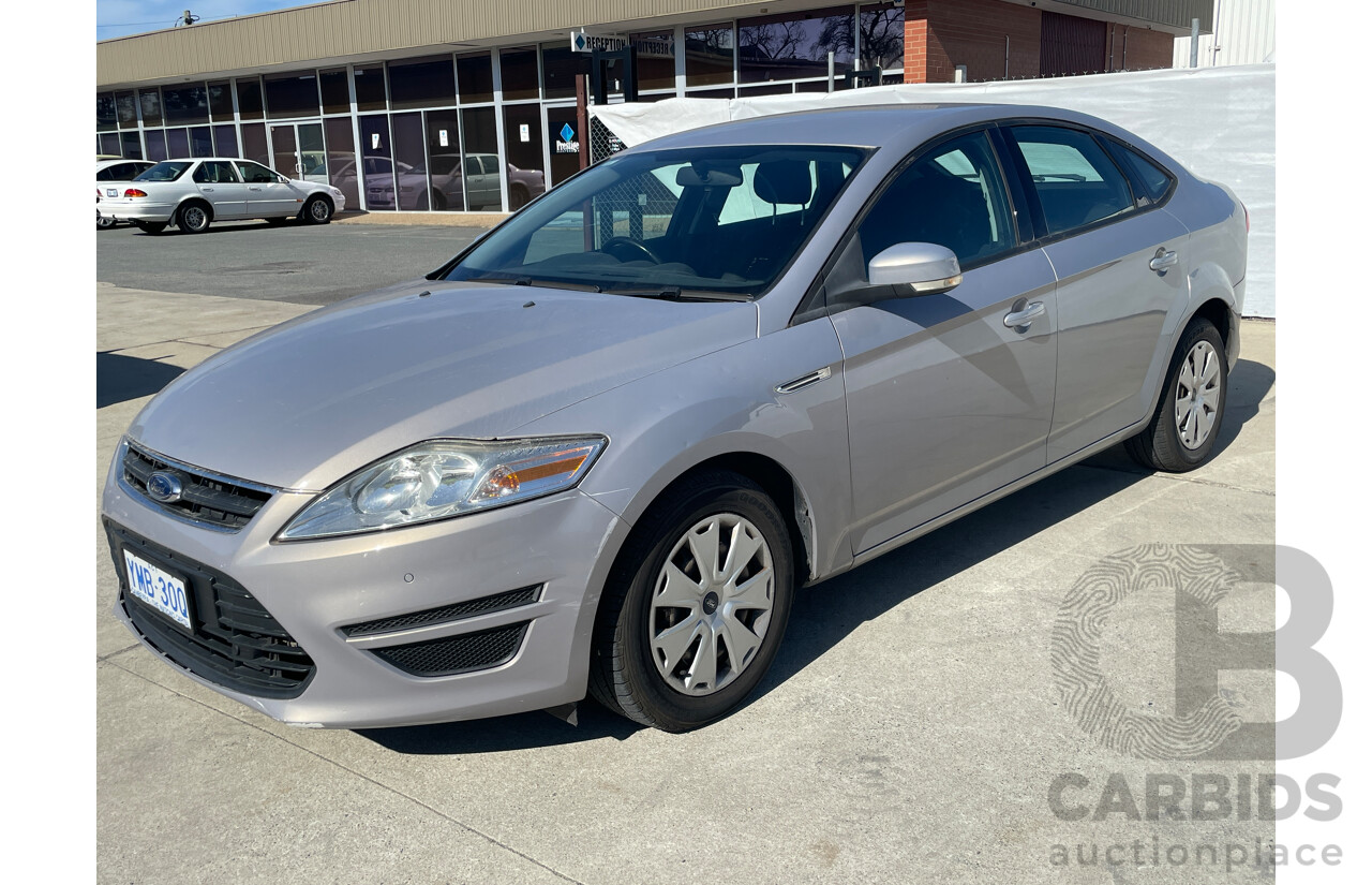 10/2013 Ford Mondeo LX TDCi MC 5d Hatchback Silver 2.0L