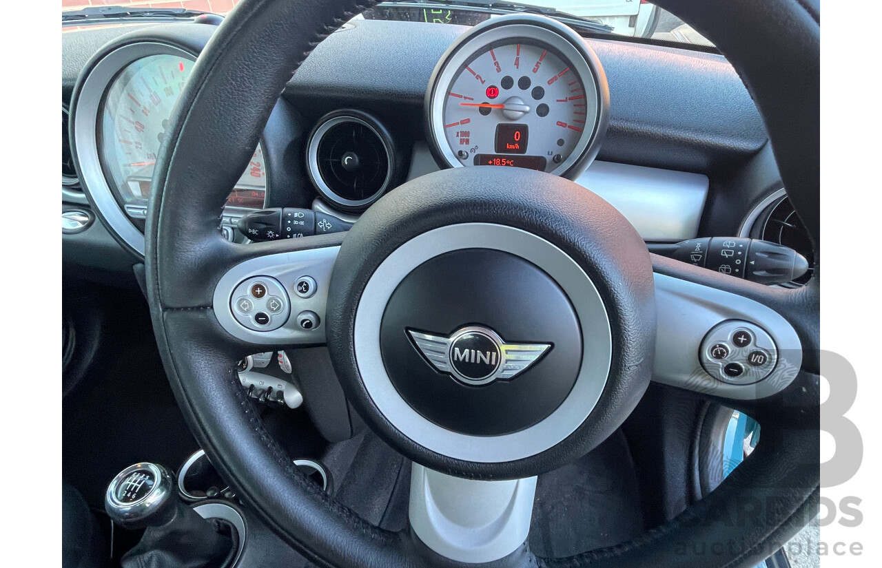 5/2007 Mini Cooper  R56 2d Hatchback Blue 1.6L
