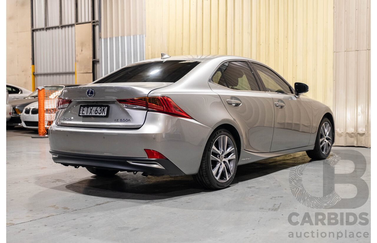 3/2018 Lexus IS300h Luxury Hybrid AVE30R MY16 4d Sedan Metallic Silver 2.5L