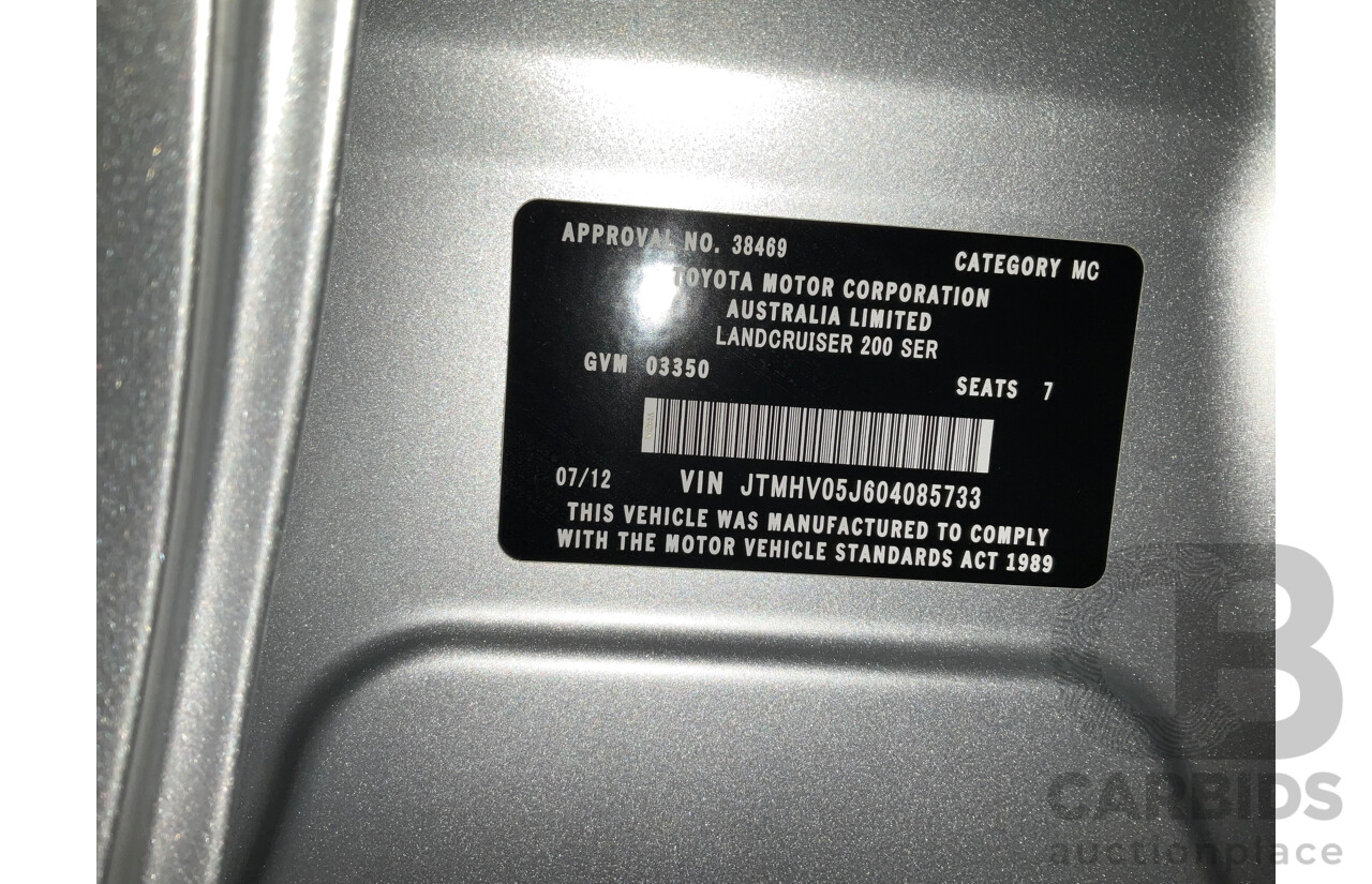 6/2012 Toyota Landcruiser Sahara (4x4) VDJ200R 4d Wagon Silver Turbo Diesel V8 4.5L