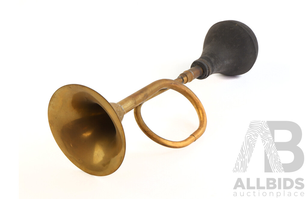 Vintage Brass Car Air Horn