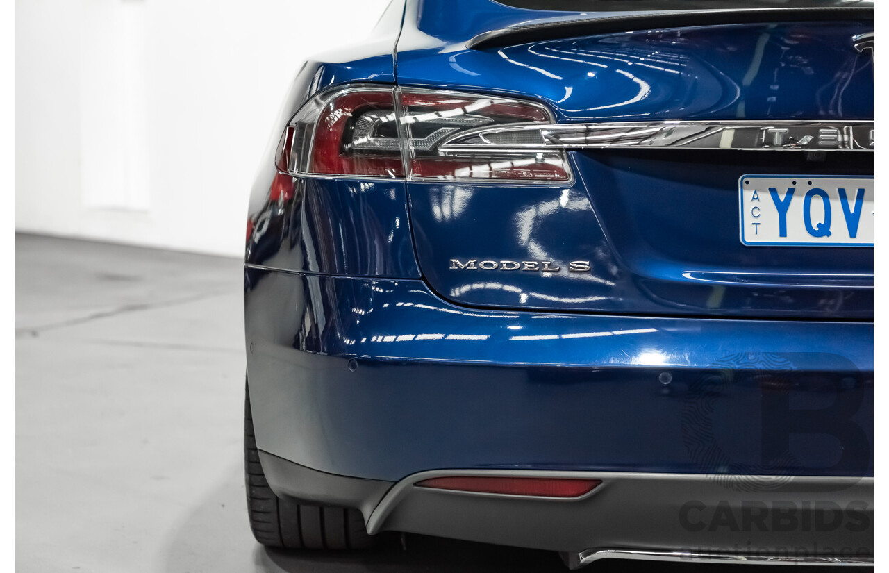 9/2015 Tesla Model S P85D (AWD) 4d Hatchback Deep Blue Metallic - Dedicated Electric with Insane Mode