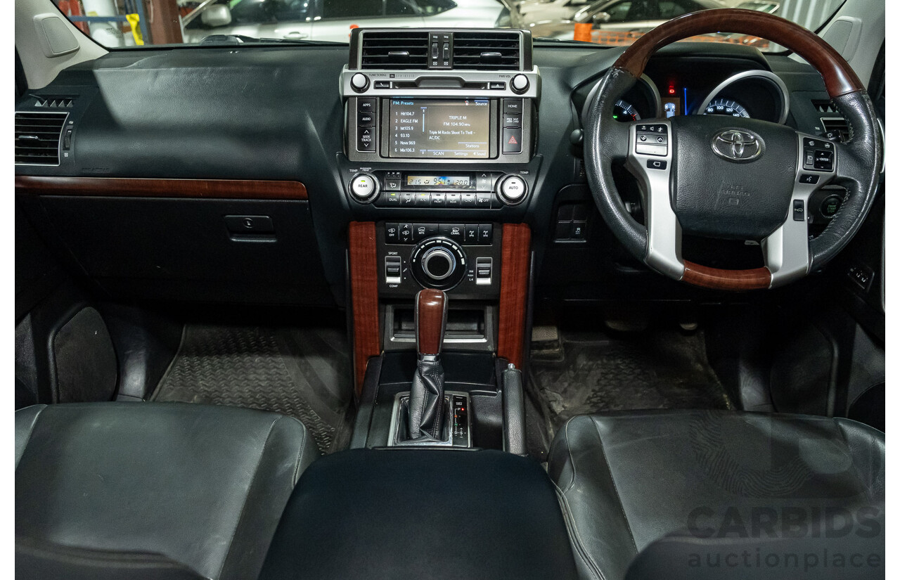02/2017 Toyota Landcruiser Prado Kakadu (4x4) GDJ150R MY17 4d Wagon Premium Silver Turbo Diesel 2.8L - 7 Seater
