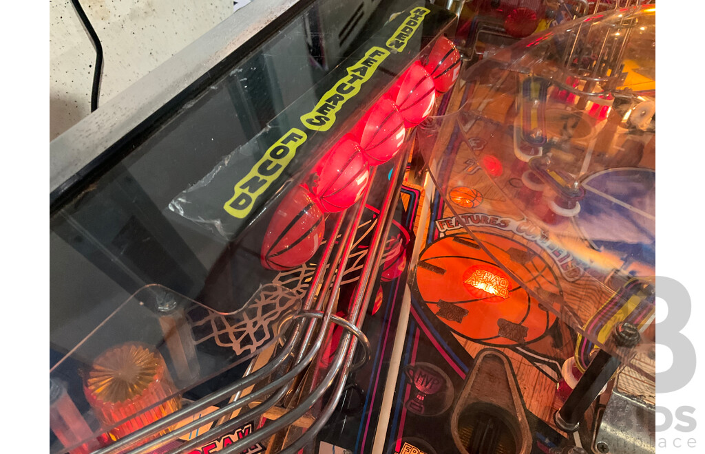 SHAQ ATTAQ (D. Gottlieb & Co) Pinball Machine