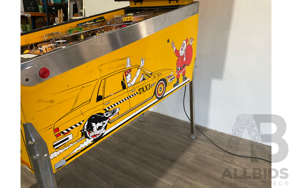 Taxi (Williams) Pinball Machine