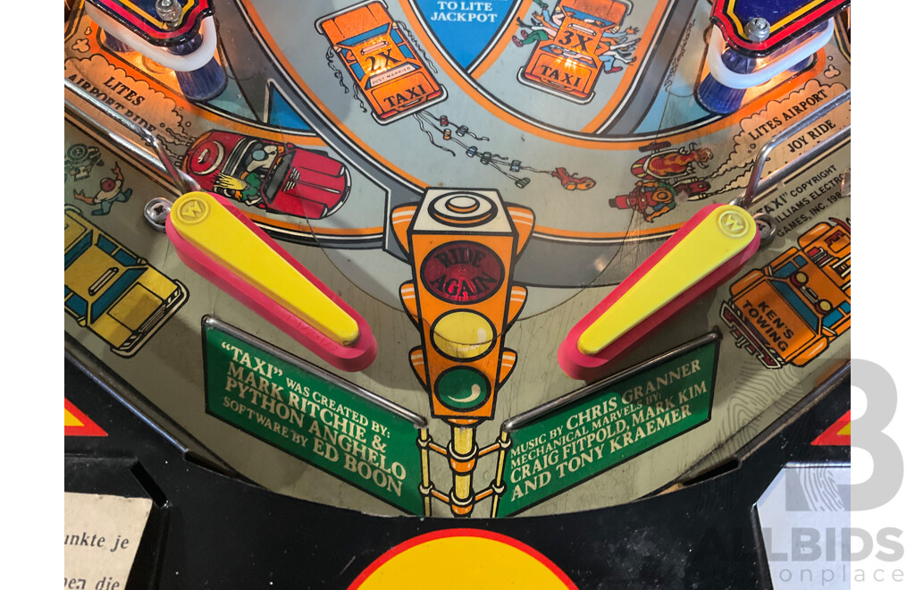 Taxi (Williams) Pinball Machine
