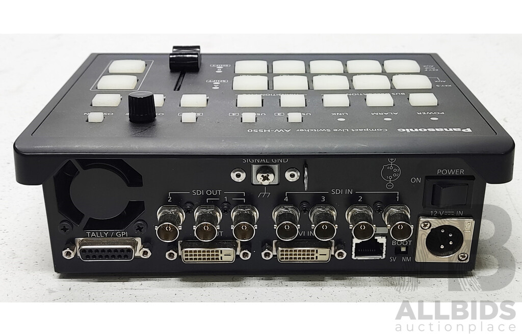 Panasonic (AW-HS50) Compact HD/SD Live Video Switcher