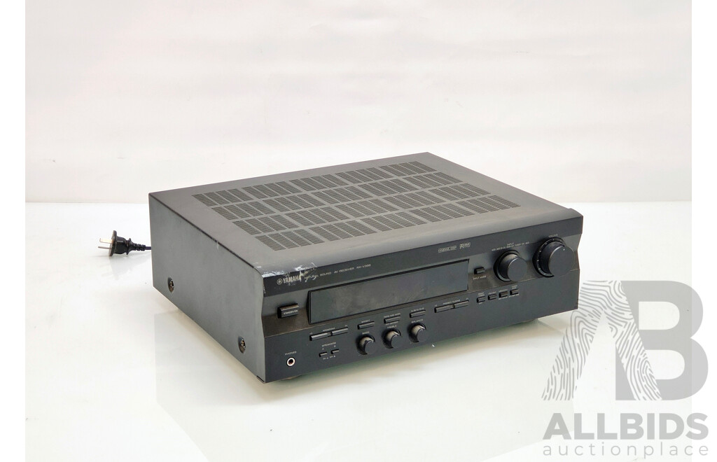Yamaha (RX-V396) Natural Sound AV Receiver