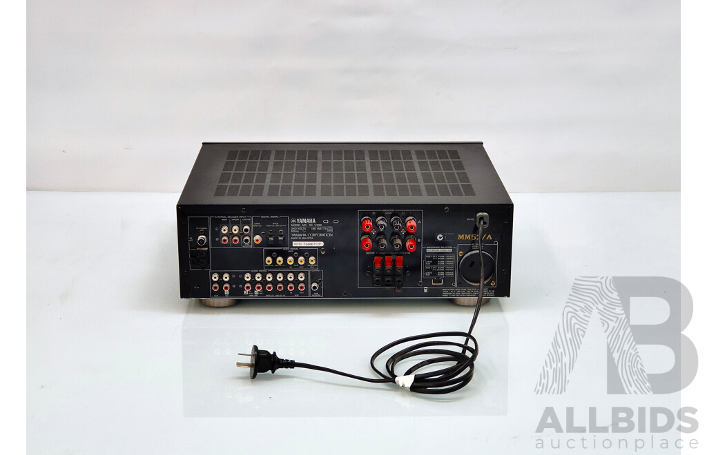Yamaha (RX-V396) Natural Sound AV Receiver