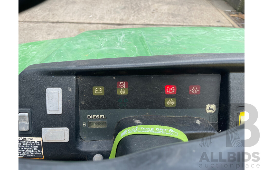 John Deere TH 6x4 Gator Diesel Utility Vehicle With Tipper Tray