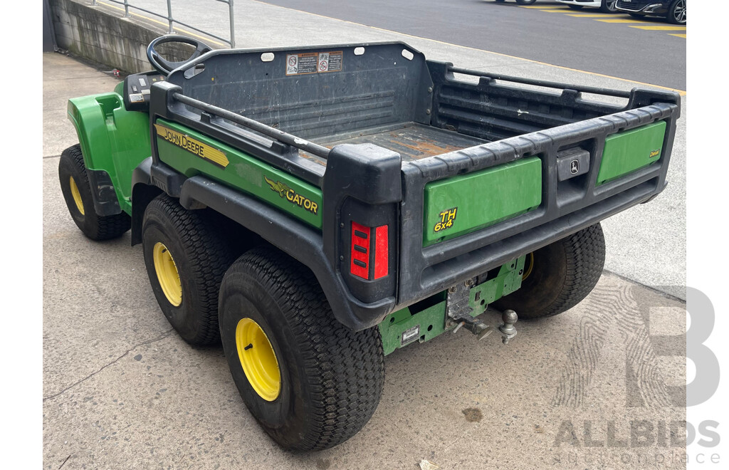 John Deere TH 6x4 Gator Diesel Utility Vehicle With Tipper Tray