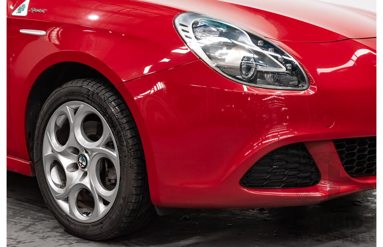12/2015 Alfa Romeo Giulietta Sprint Limited Edition MY16 5d Hatchback Red Turbo 1.4L