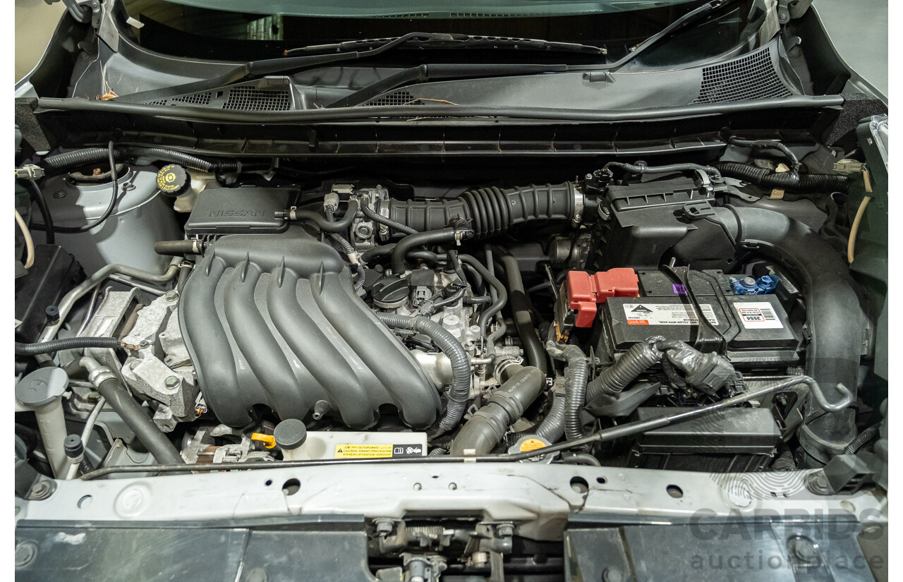 11/2015 Nissan Juke ST (fwd) F15 4d Wagon Silver 1.6L