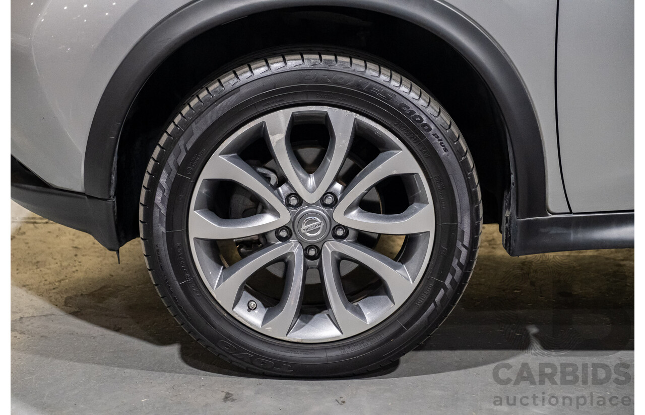 11/2015 Nissan Juke ST (fwd) F15 4d Wagon Silver 1.6L
