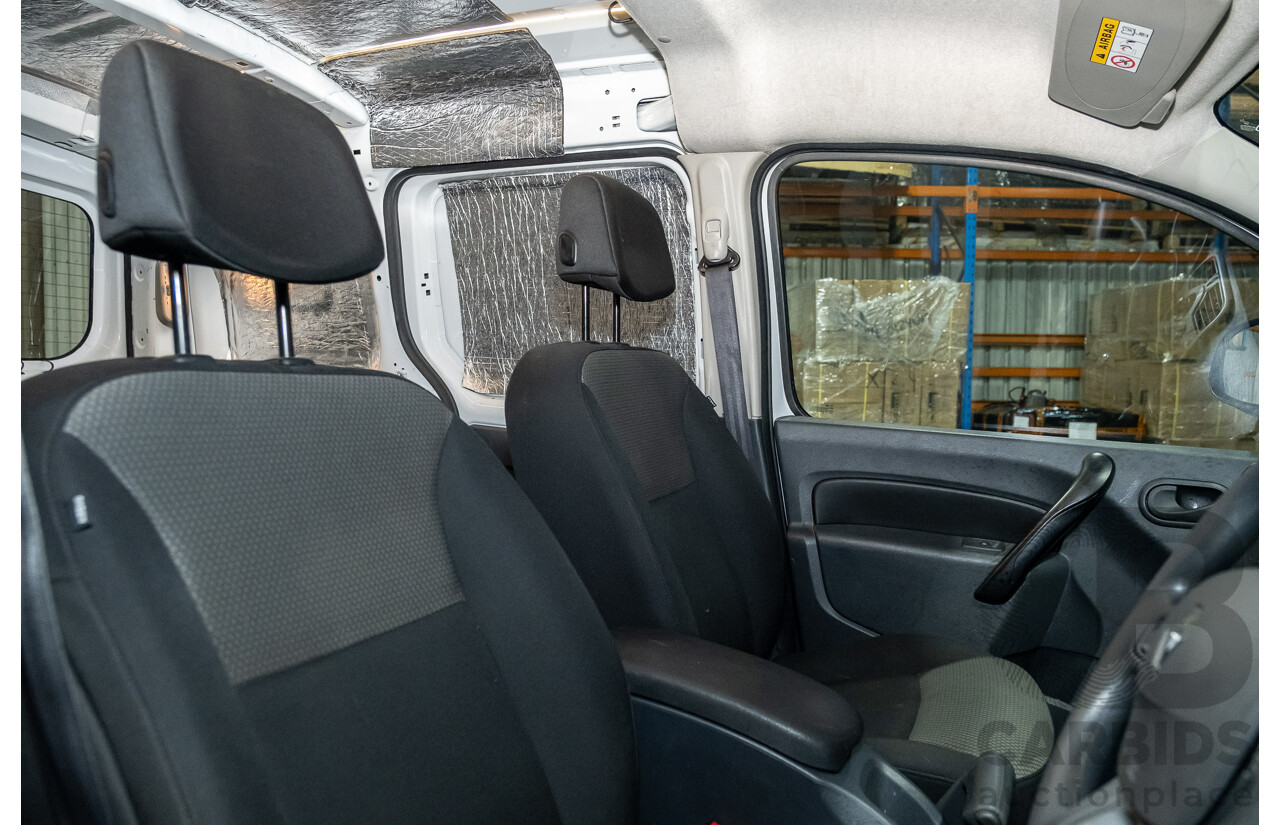 6/2018 Renault Kangoo 1.2 SWB X61 4d Van White Turbo 1.2L