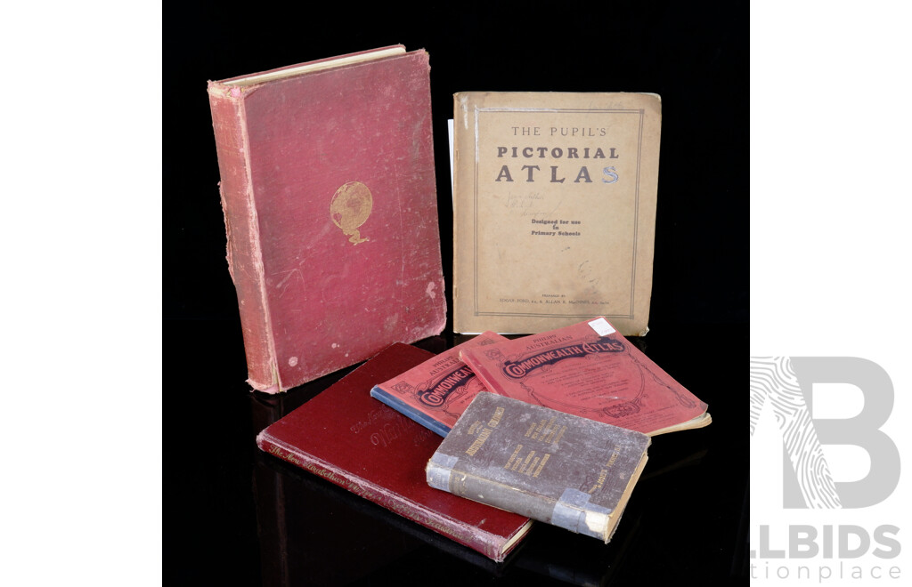 A Quantity of Atlases Incl. Citizen's Atlas of the World (1947) & The Pupils Pictorial Atlas (1937)