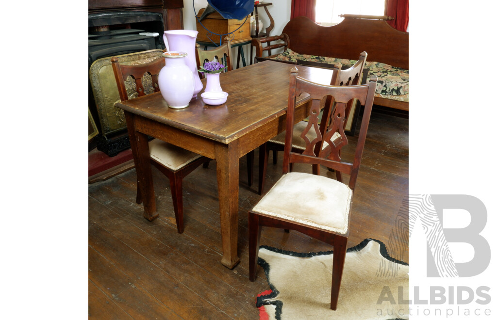 Nice Antique Rustic Farmhouse Table with Four Early 20th Century Dining Chairs