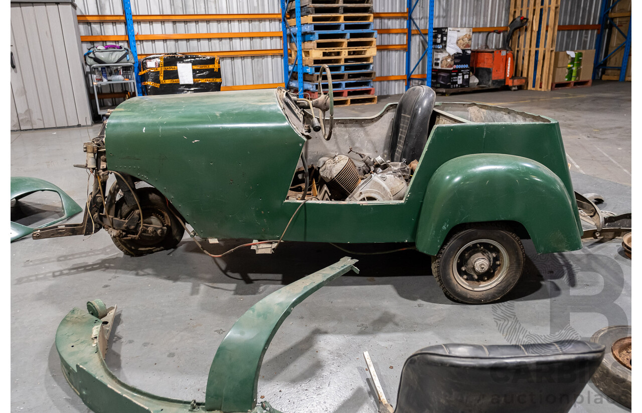 Circa 1957 Bond Minicar Mark C or D Tourer Three Wheeler 2d Convertible Green 0.2L - Project Car