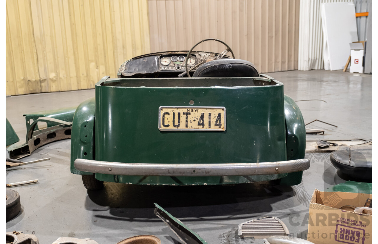 Circa 1957 Bond Minicar Mark C or D Tourer Three Wheeler 2d Convertible Green 0.2L - Project Car