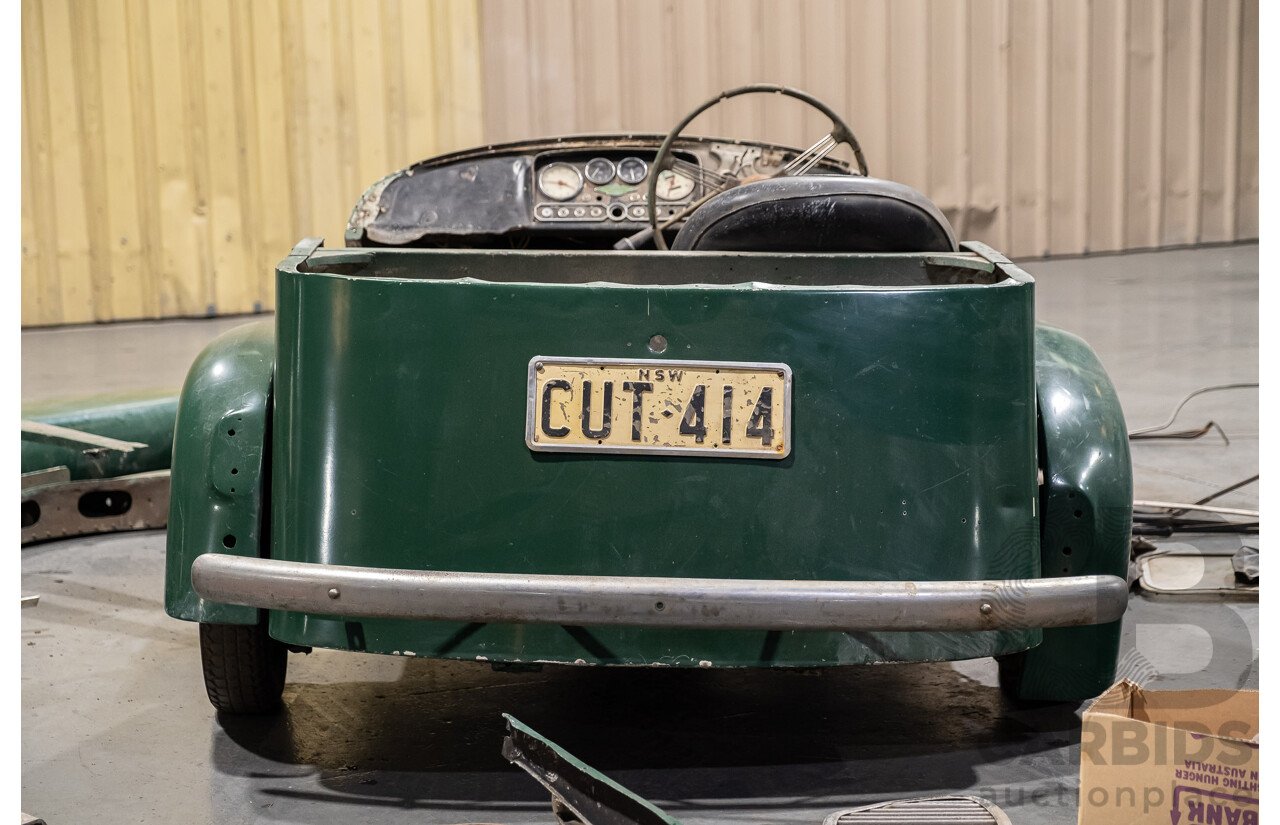 Circa 1957 Bond Minicar Mark C or D Tourer Three Wheeler 2d Convertible Green 0.2L - Project Car