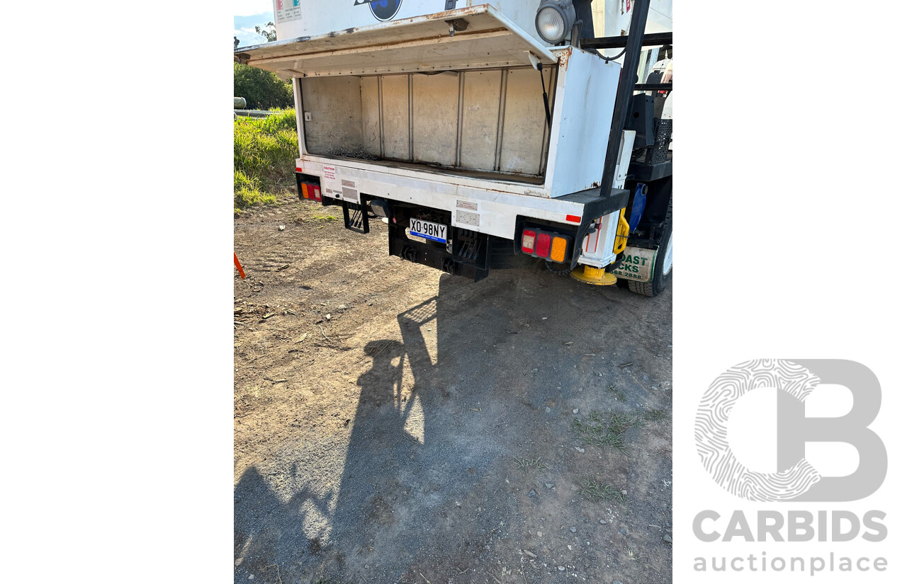 03/2002 Isuzu FY FVZ work Platform With EWP