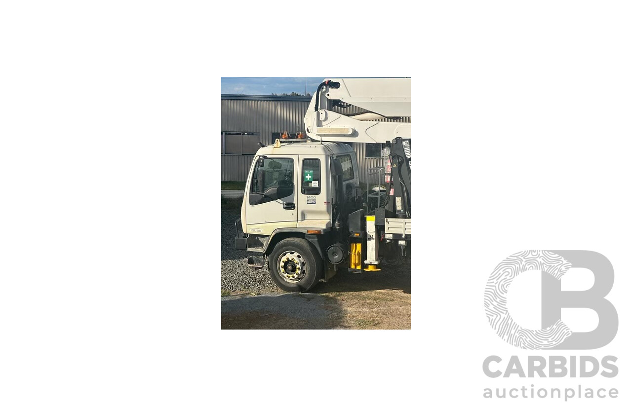 03/2002 Isuzu FY FVZ work Platform With EWP