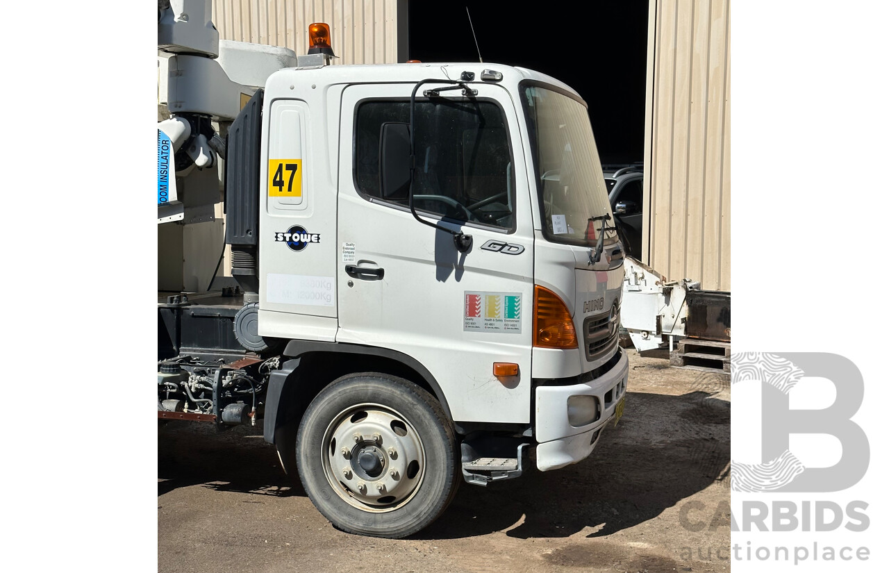 07/2006 Hino GD 6D1J EWP Truck