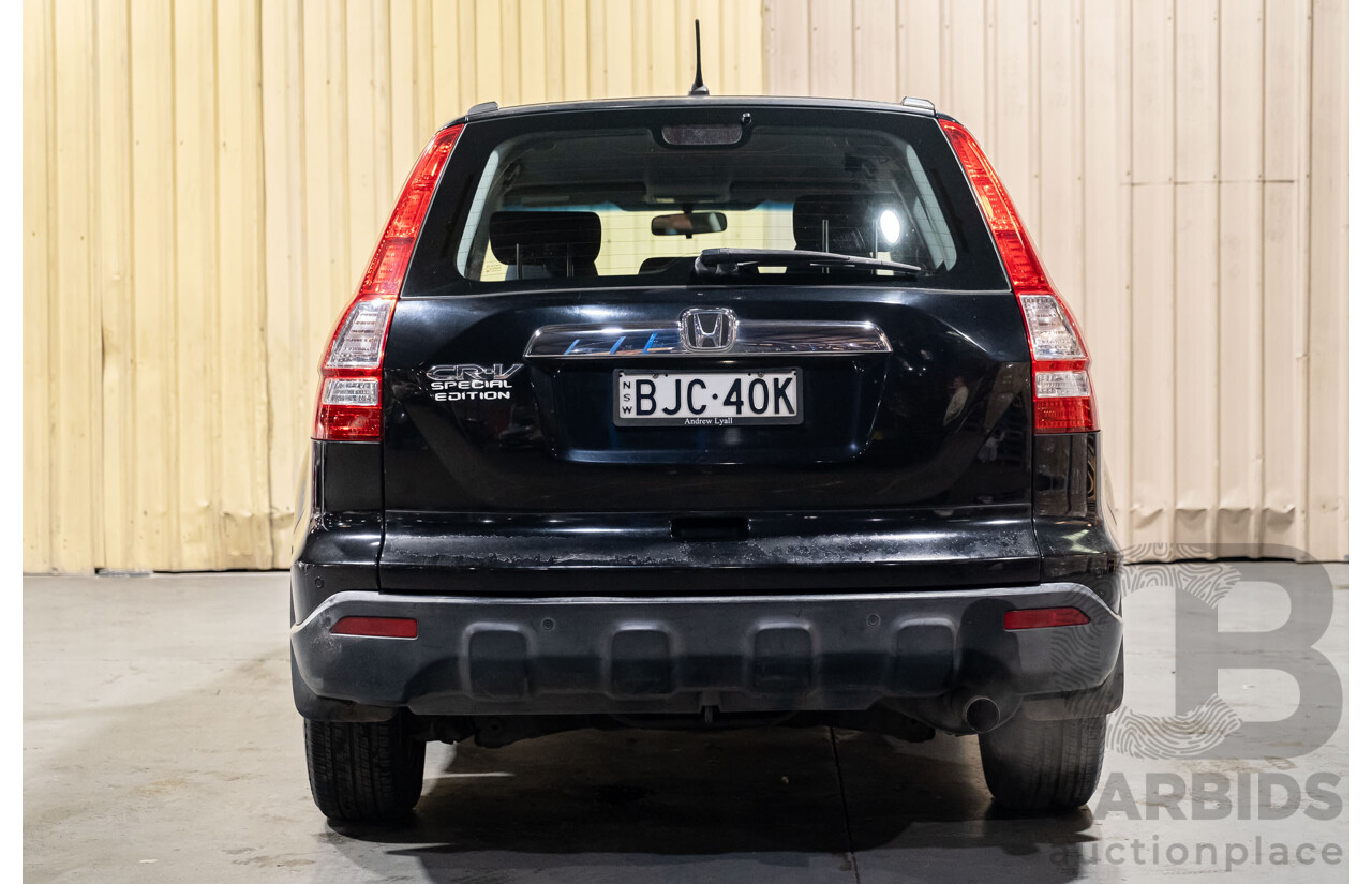 2/2009 Honda CRV (4x4) Special Edition 4d Wagon Black 2.4L